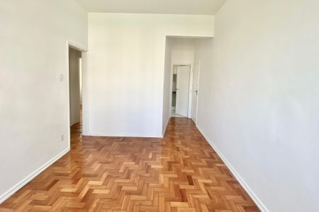 Sala  de apartamento para alugar com 2 quartos, 65m² em Leblon, Rio de Janeiro