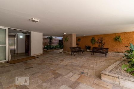 Apartamento à venda com 74m², 2 quartos e 1 vagaÁrea comum