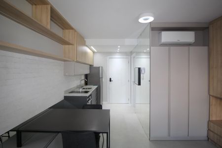 Studio para alugar com 26m², 0 quarto e 1 vagaKitnet
