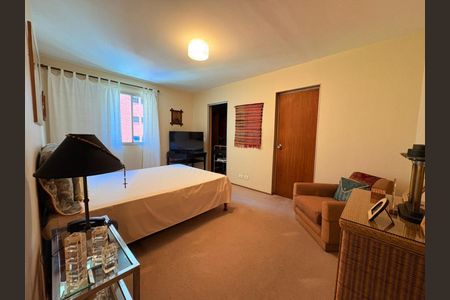 Foto 09 de apartamento à venda com 3 quartos, 137m² em Itaim Bibi, São Paulo