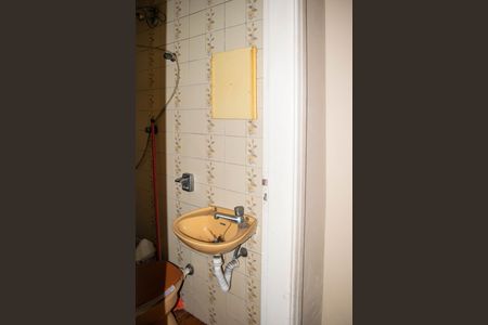 Casa à venda com 160m², 3 quartos e 4 vagasBanheiro de Serviço