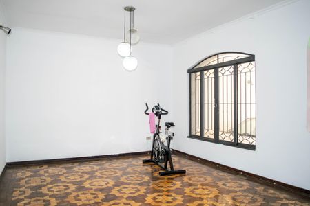 Sala de casa à venda com 3 quartos, 160m² em Vila Santo Estevão, São Paulo