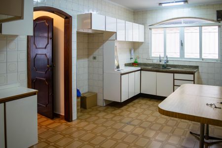 Cozinha de casa à venda com 3 quartos, 160m² em Vila Santo Estevão, São Paulo