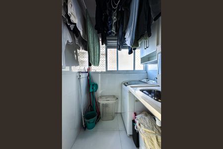 Apartamento à venda com 86m², 3 quartos e 1 vagaÁrea de Serviço