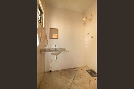 Casa para alugar com 199m², 4 quartos e 5 vagasBanheiro Social 3