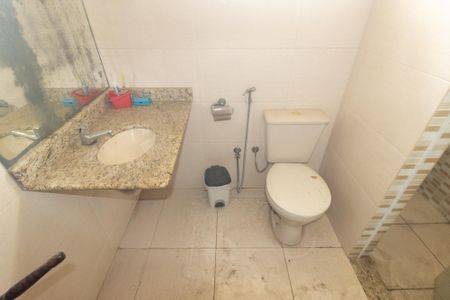 Casa para alugar com 199m², 4 quartos e 5 vagasBanheiro da Suíte