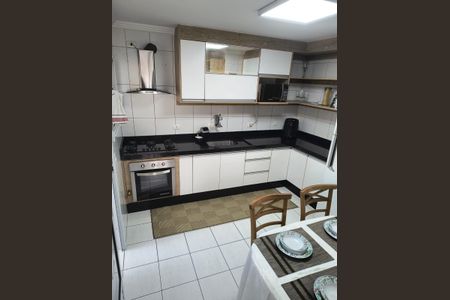 Apartamento à venda com 67m², 2 quartos e 2 vagasCozinha