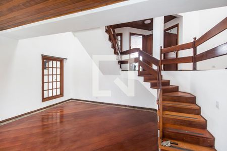 Casa de Condomínio para alugar com 4 quartos, 320m² em Residencial Onze (alphaville), Santana de Parnaíba