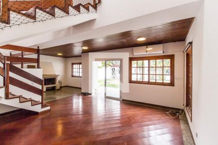 Casa de Condomínio para alugar com 4 quartos, 320m² em Residencial Onze (alphaville), Santana de Parnaíba