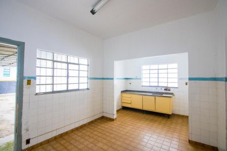 Casa para alugar com 400m², 3 quartos e 10 vagasCozinha