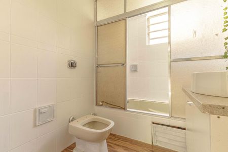 Apartamento à venda com 77m², 3 quartos e 1 vagaBanheiro Social