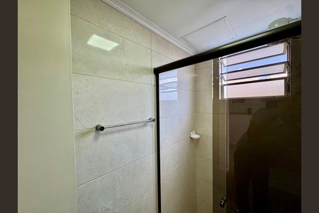 Apartamento para alugar com 45m², 2 quartos e 1 vaga Apartamento para alugar com 45m², 2 quartos e 1 vagaBanheiro