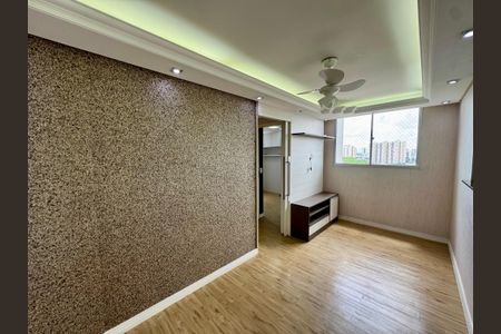 Sala de apartamento para alugar com 2 quartos, 48m² em Gopouva, Guarulhos