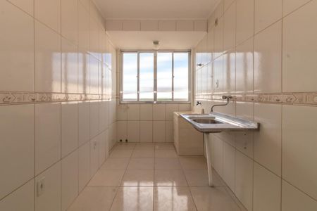 Cozinha  de apartamento para alugar com 1 quarto, 40m² em Jardim Itu, Porto Alegre