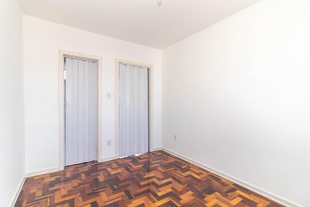 Quarto  de apartamento para alugar com 1 quarto, 40m² em Jardim Itu, Porto Alegre