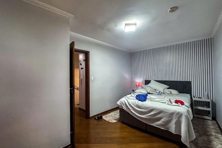 Casa à venda com 190m², 3 quartos e 4 vagasSuíte