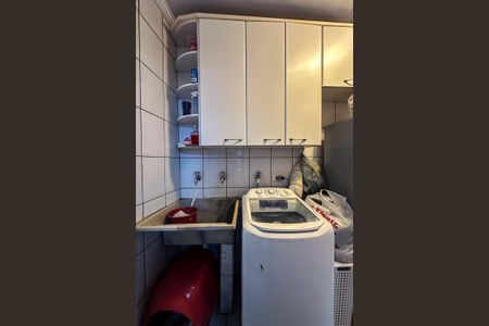 Casa à venda com 190m², 3 quartos e 4 vagasÁrea de Serviço