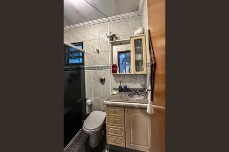 Casa à venda com 190m², 3 quartos e 4 vagasBanheiro