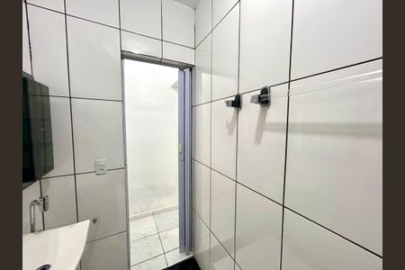Banheiro  de casa para alugar com 1 quarto, 60m² em Jardim Bananal, Guarulhos