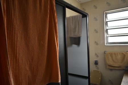 Casa à venda com 162m², 5 quartos e 2 vagasBanheiro Social