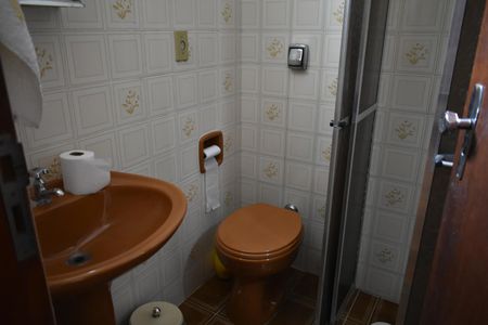 Casa à venda com 162m², 5 quartos e 2 vagasSuíte (Terreo)