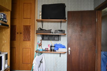 Casa à venda com 162m², 5 quartos e 2 vagasquarto 2