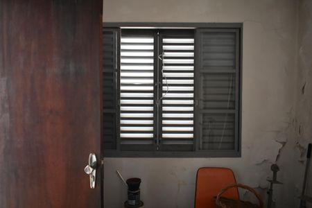 Casa à venda com 162m², 5 quartos e 2 vagasQuarto de Serviço