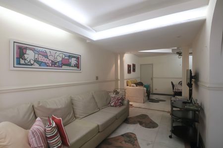 Sala de apartamento para alugar com 4 quartos, 120m² em Centro, Guarujá