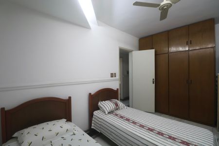 Apartamento para alugar com 120m², 4 quartos e 1 vagaQuarto