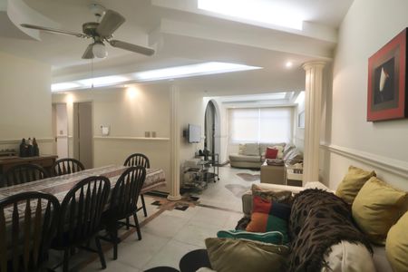 Apartamento para alugar com 120m², 4 quartos e 1 vagaSala