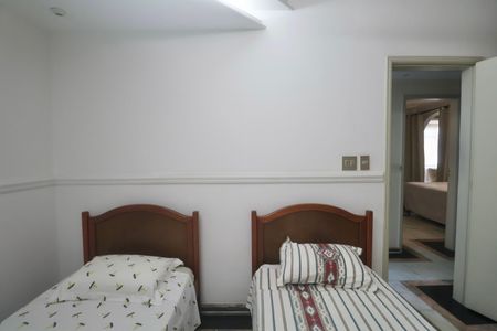 Apartamento para alugar com 120m², 4 quartos e 1 vagaQuarto