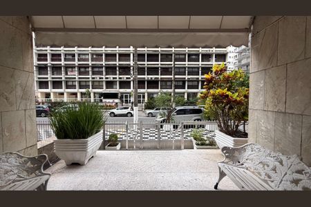 Apartamento para alugar com 120m², 4 quartos e 1 vagaFachada