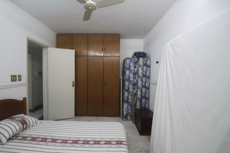 Apartamento para alugar com 120m², 4 quartos e 1 vagaQuarto