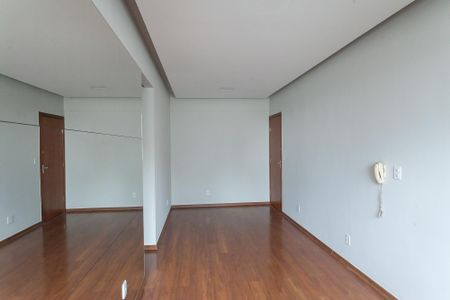 Apartamento à venda com 85m², 3 quartos e 2 vagassala