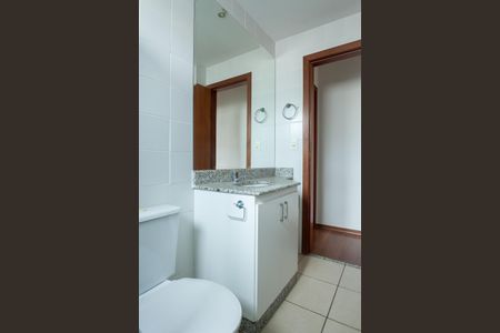 Apartamento à venda com 85m², 3 quartos e 2 vagasBanheiro Social