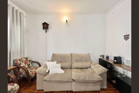 Casa à venda com 163m², 3 quartos e 2 vagasSala