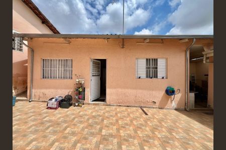 Casa à venda com 163m², 3 quartos e 2 vagasedícula 