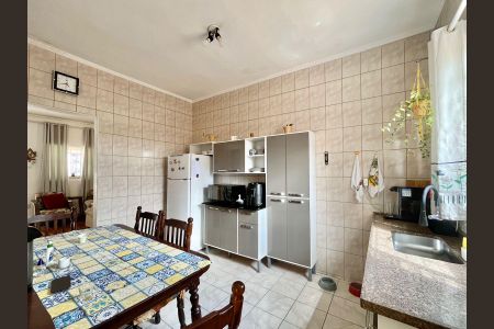 Casa à venda com 163m², 3 quartos e 2 vagasCozinha