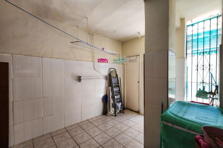 Casa de condomínio à venda com 60m², 2 quartos e 1 vaga Casa de condomínio à venda com 60m², 2 quartos e 1 vagaÁrea de Serviço
