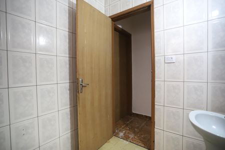 Casa para alugar com 120m², 2 quartos e 3 vagas Casa para alugar com 120m², 2 quartos e 3 vagasBanheiro 1