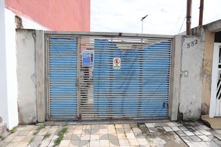 Casa para alugar com 120m², 2 quartos e 3 vagas Casa para alugar com 120m², 2 quartos e 3 vagasFachada