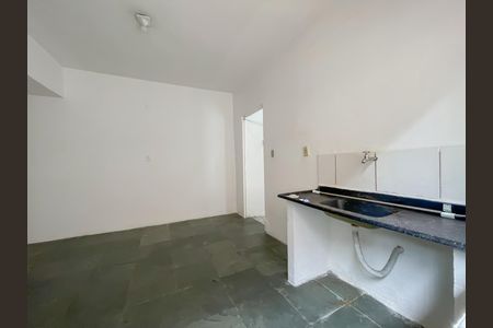 Casa à venda com 184m², 6 quartos e 1 vaga Casa à venda com 184m², 6 quartos e 1 vagaCozinha (Casa 2)