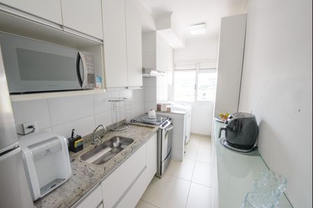 Apartamento para alugar com 76m², 2 quartos e 1 vaga Apartamento para alugar com 76m², 2 quartos e 1 vagaCozinha e Área de Serviço