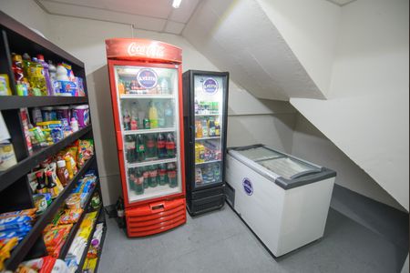 Apartamento para alugar com 76m², 2 quartos e 1 vaga Apartamento para alugar com 76m², 2 quartos e 1 vagaÁrea comum - Mini Mercado