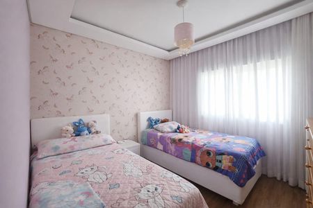 Apartamento à venda com 125m², 3 quartos e 2 vagasSuíte 2