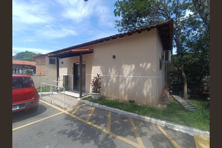 Casa de condomínio para alugar com 170m², 3 quartos e 1 vagaÁrea comum - Salão de festas