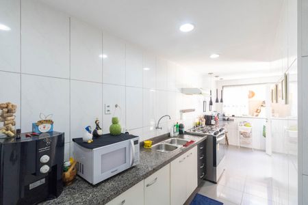 Casa de condomínio para alugar com 170m², 3 quartos e 1 vagaCozinha e Área de Serviço