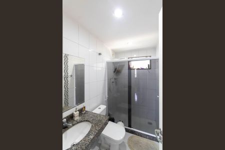 Casa de condomínio para alugar com 170m², 3 quartos e 1 vagaBanheiro 2