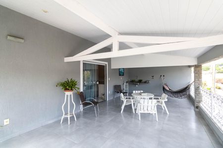 Casa de condomínio para alugar com 170m², 3 quartos e 1 vagaTerraço