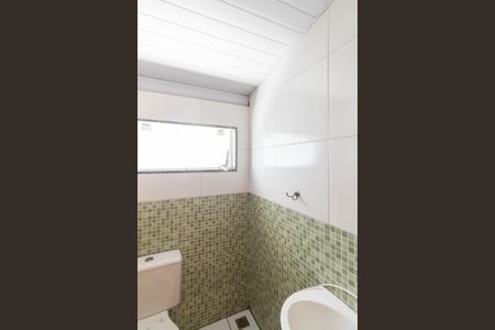 Casa de condomínio para alugar com 170m², 3 quartos e 1 vagaBanheiro de serviço